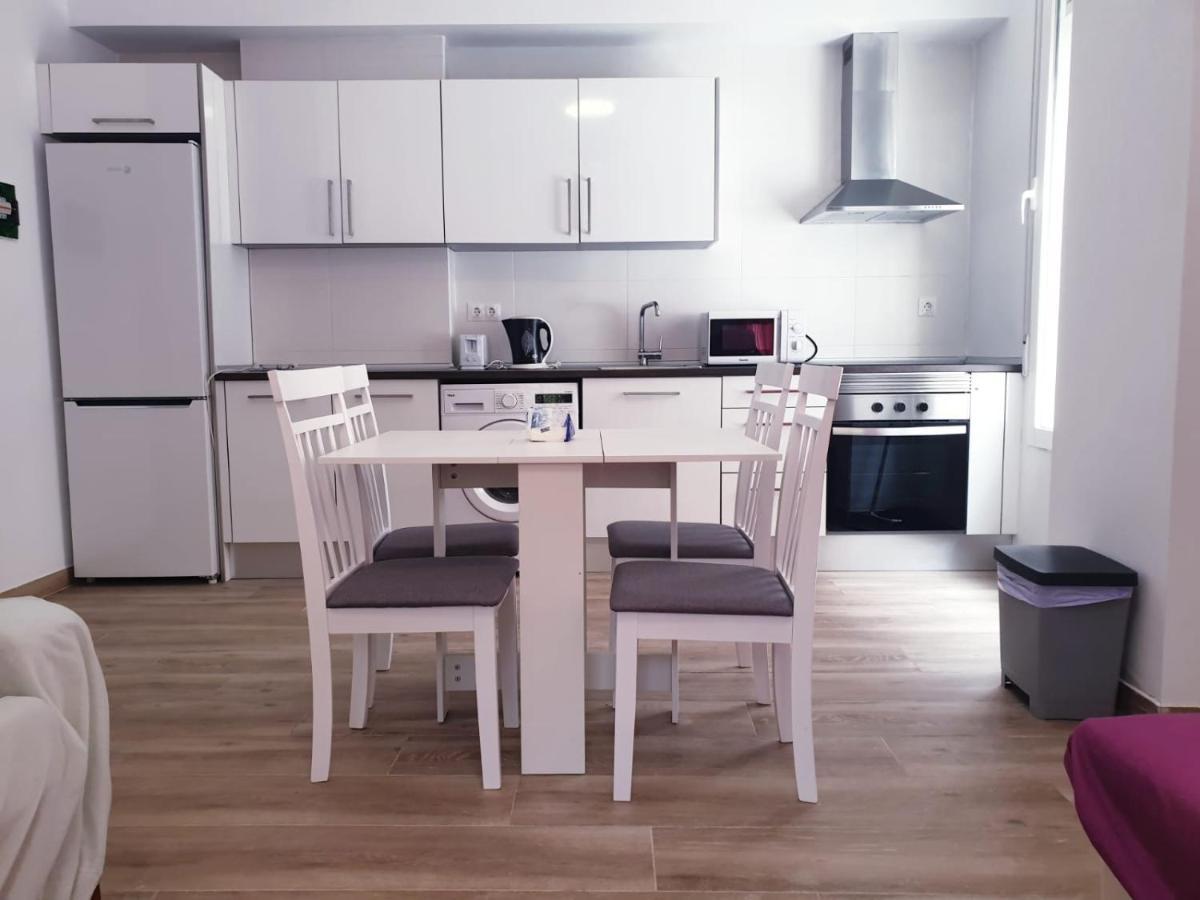 Premier Apartments Валенсия Екстериор снимка