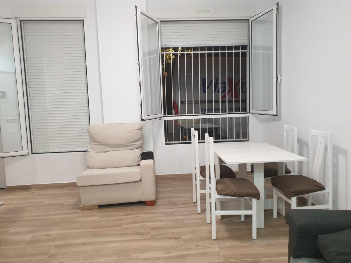 Premier Apartments Валенсия Екстериор снимка