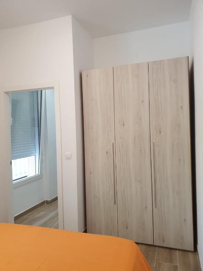 Premier Apartments Валенсия Екстериор снимка