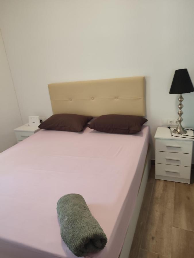 Premier Apartments Валенсия Екстериор снимка